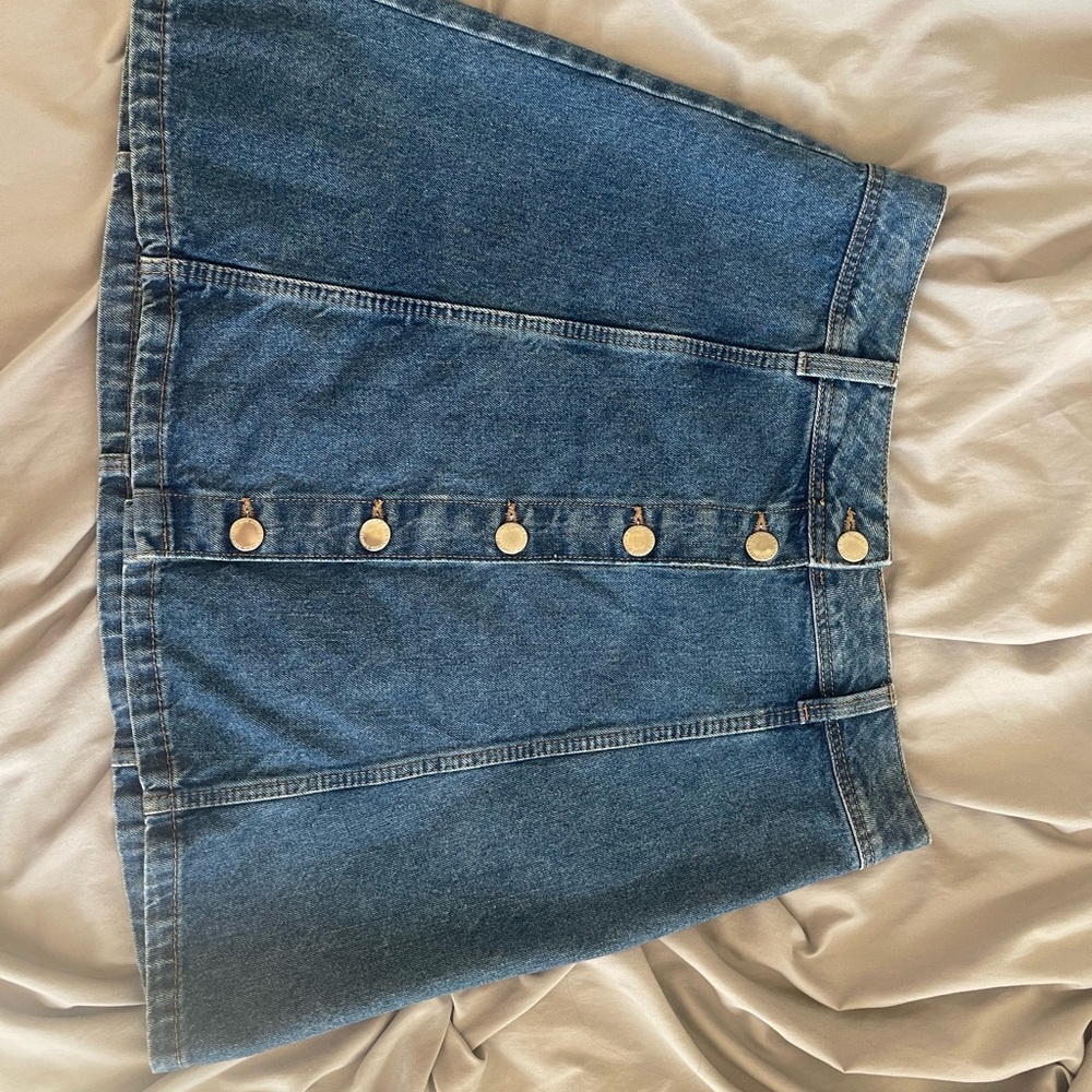 Denim skirt